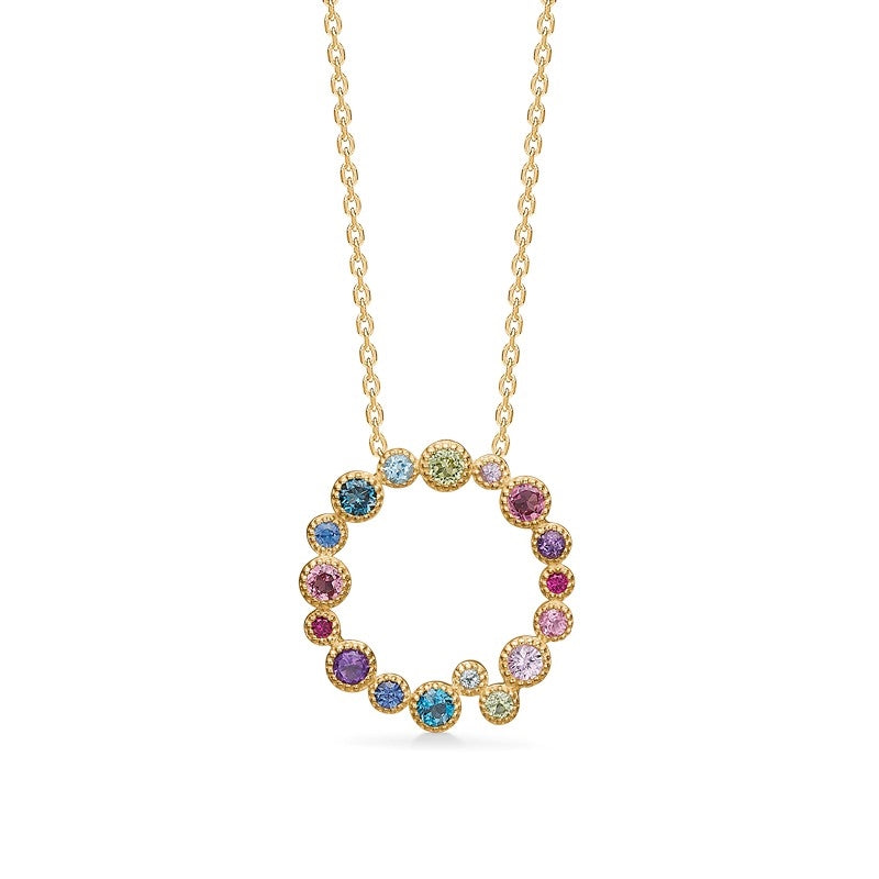 Luxury Rainbow cirkelvedhæng i 14 kt guld med safir, rubin, topas, ametyst og turmalin inkl. kæde fra Mads Z.